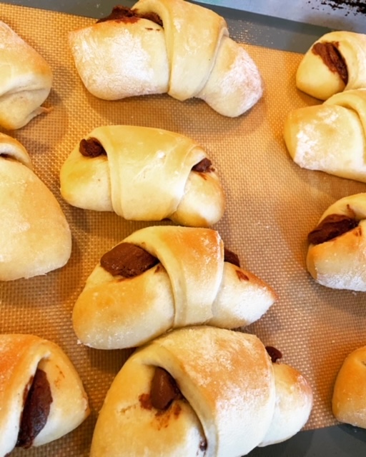 amish-butterhorns-jeni-gough