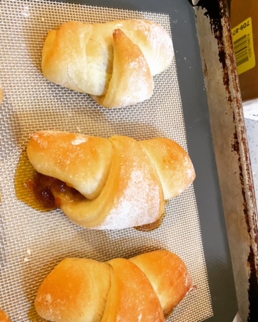 Amish Butterhorns Jeni Gough amish-butterhorns-jeni-gough
